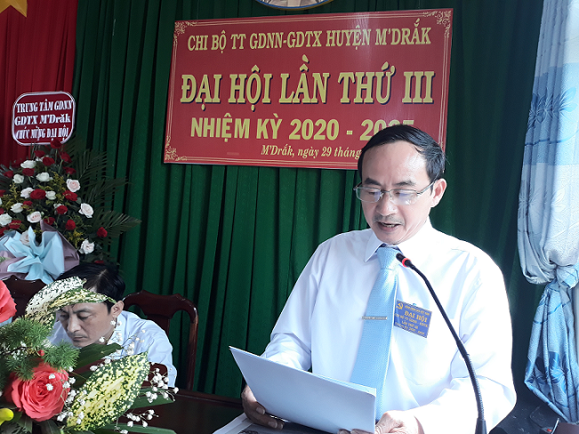 Đại hội Chi bộ Trung tâm Giáo dục nghề nghiệp - Giáo dục thường xuyên huyện lần thứ III, nhiệm kỳ 2020-2025