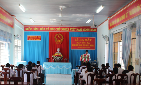 Ra mắt Hợp tác xã dùng nước Đoàn Kết huyện M’Drắk