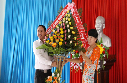 Công đoàn Cơ quan Chính quyền tổ chức Toạ đàm kỷ niệm 107 năm ngày Quốc tế phụ nữ 8/3 và 1977 năm ngày khời nghĩa hai bà Trưng