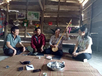 Người phụ nữ lưu giữ tiếng đàn Tính trên đất Tây Nguyên.