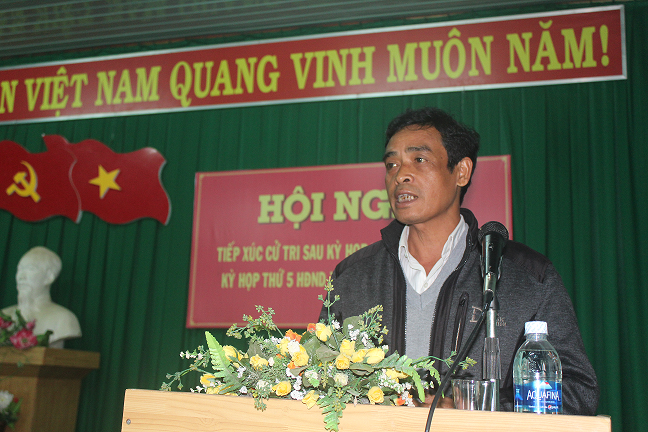  Đại biểu HĐND 2 cấp huyện, xã (nhiệm kỳ 2016-2021) tiếp xúc cử tri xã Krông Jing 