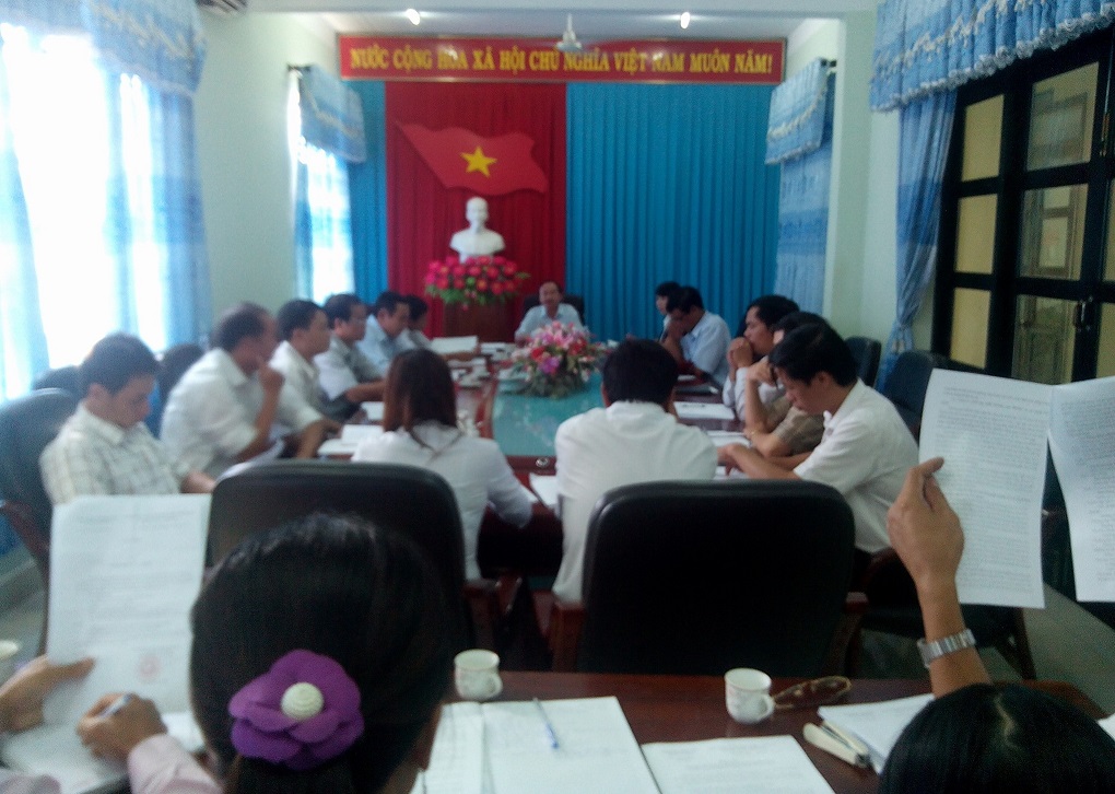 Thường trực HĐND huyện giao ban qúy III năm 2016