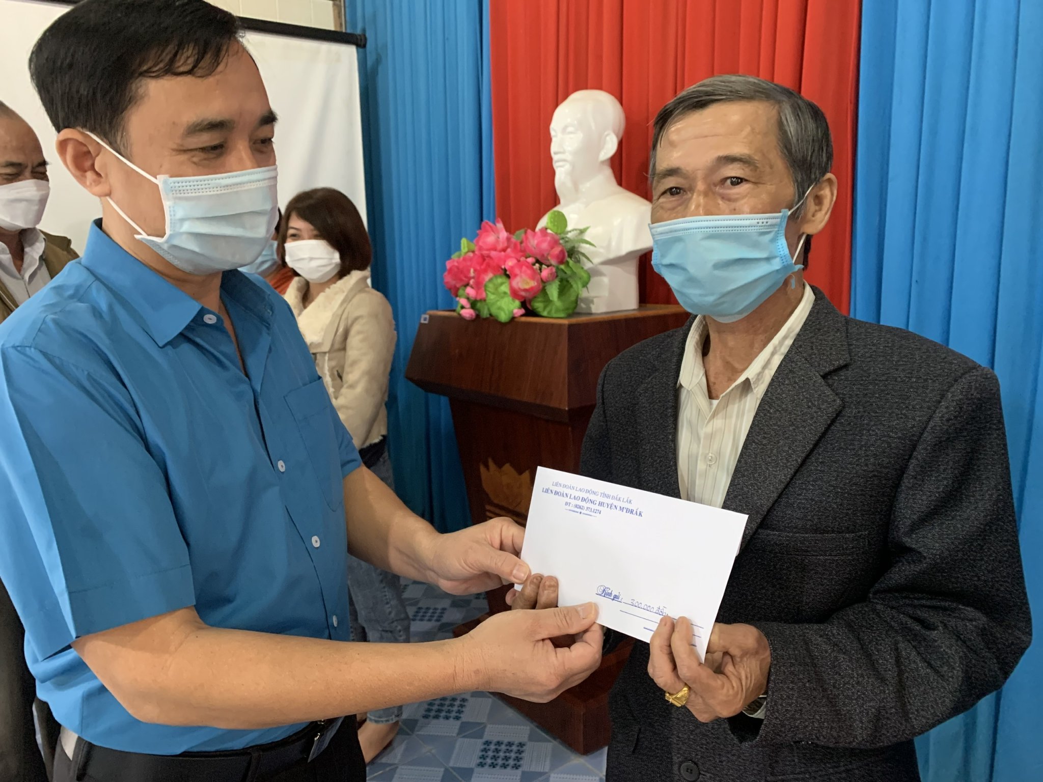 Liên đoàn lao động huyện M'Drắk