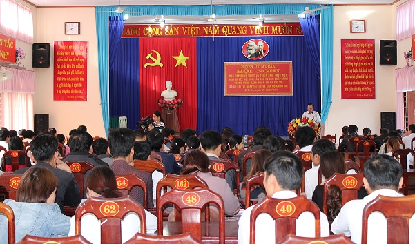 Huyện ủy M’Drắk tổ chức Hội nghị quán triệt Nghị quyết Hội nghị lần thứ 4 Ban Chấp hành Trung ương Đảng và Chỉ thị số 05 của Bộ Chính trị về việc đẩy mạnh học tập và làm theo tư tưởng, đạo đức, phong cách Hồ Chí Minh