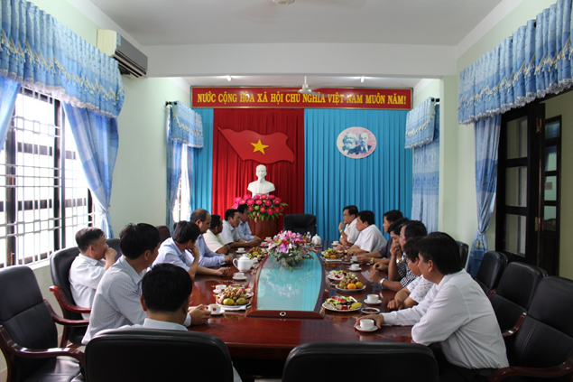 Đoàn công tác thị xã Ngã Năm – Tỉnh Sóc Trăng thăm, làm việc với Huyện uỷ, HĐND và UBND huyện M’Drắk