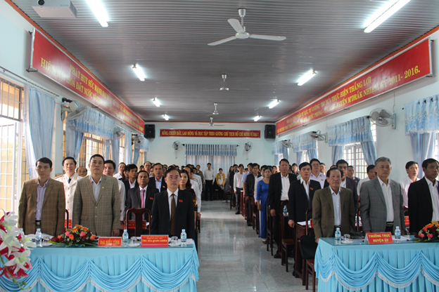 Huyện M’Drắk tổ chức thành công kỳ họp lần thứ 4 HĐND huyện khoá XI, nhiệm kỳ 2016-2021 